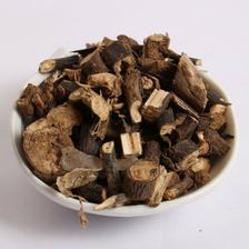 臭牡丹,天然生長(zhǎng)藥用價(jià)值高